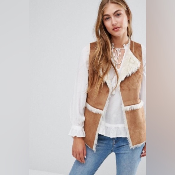 Hollister Jackets & Blazers - 🐠5/$25! Hollister Faux Shearling Gilet Boho Western | NWT